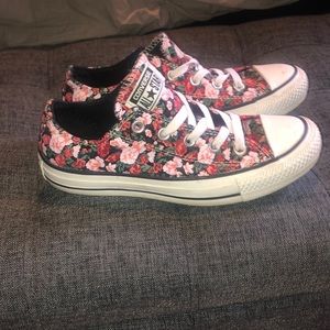 Floral Converse